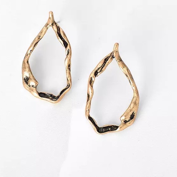 Jewelry - 'Symphony' Antique Gold Irregular Drop Earrings